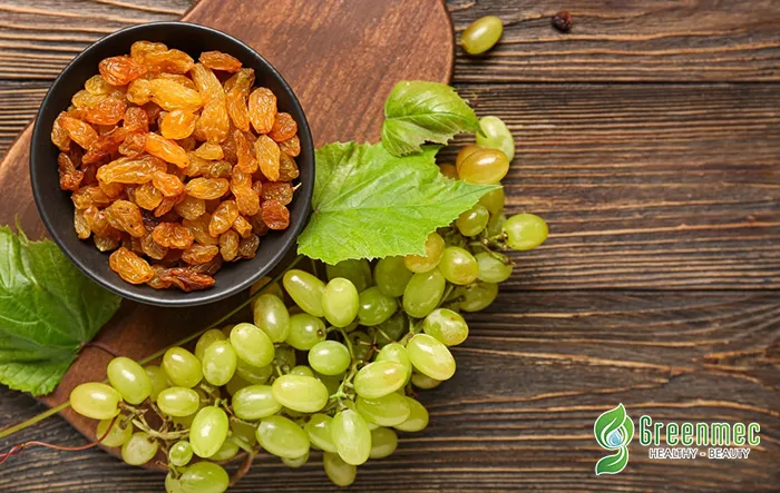 Nước nho khô giúp thanh nhiệt và thải độc cho gan