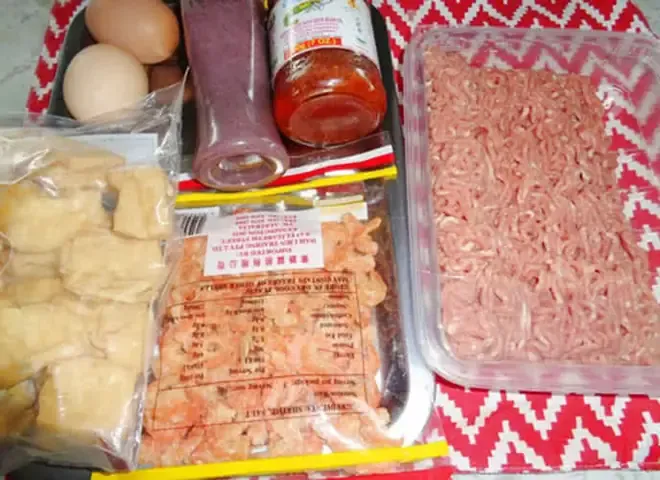 Hướng dẫn chọn nguyên liệu chuẩn cho cách nấu canh bún sài gòn