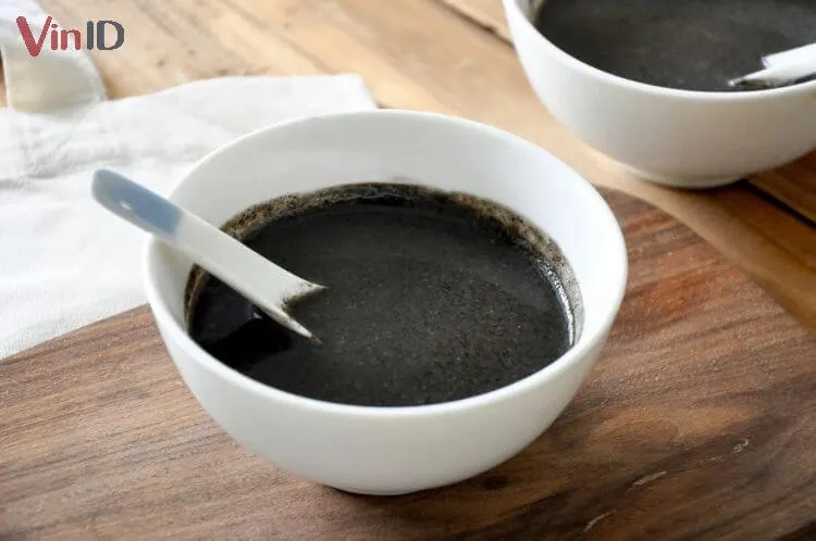 Cách nấu chè mè đen bằng bột năng đơn giản, nhanh chóng