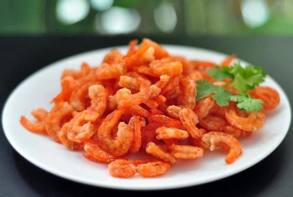 Cách Nấu Tôm Khô: Biến Hóa Nguyên Liệu Dân Dã Thành Món Ngon Khó Cưỡng