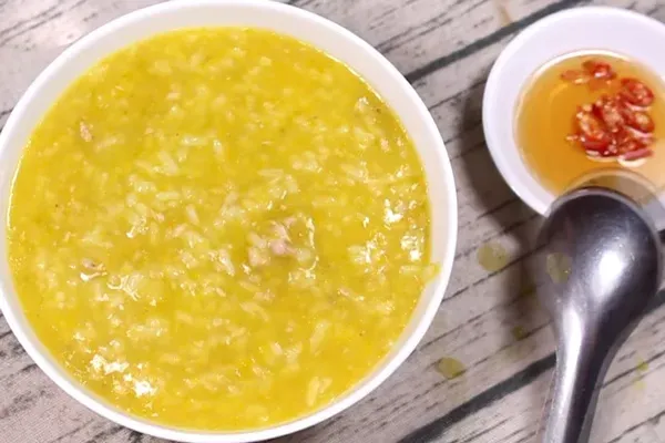 Cháo bí đỏ thịt bằm