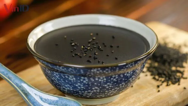 Chè mè đen đường phèn thơm ngon, dễ làm