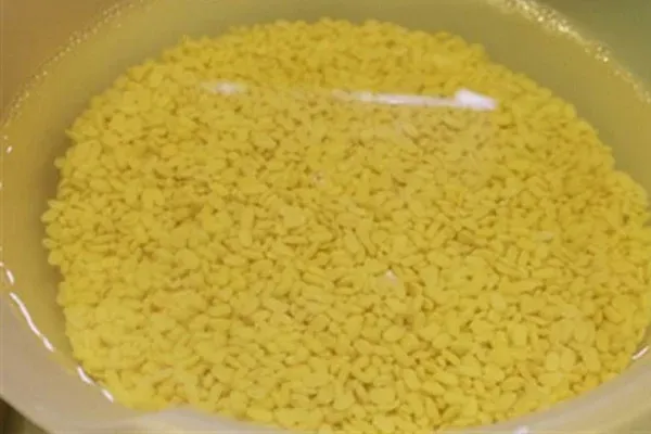 Hạt sen và đậu xanh đã sơ chế