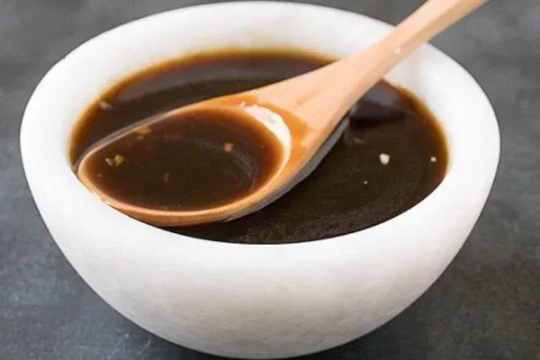 Pha nước xốt rang thịt