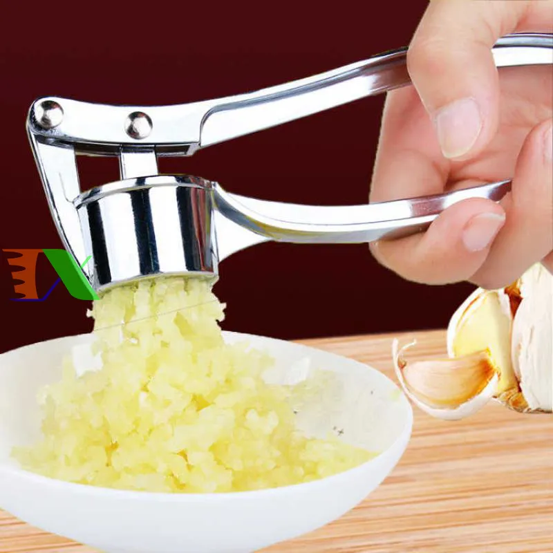 Dụng cụ nghiền tỏi ớt inox cao cấp với thiết kế kẹp ép thông minh
