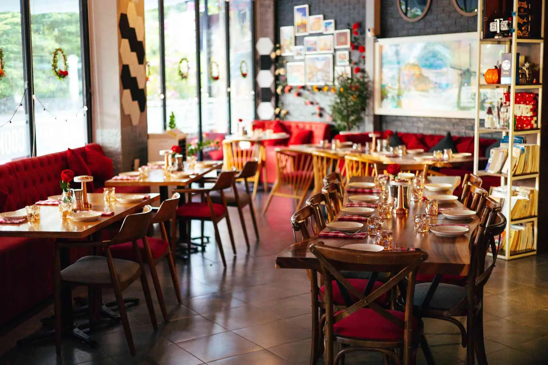 Không gian quán Cookshop Bistro hiện đại