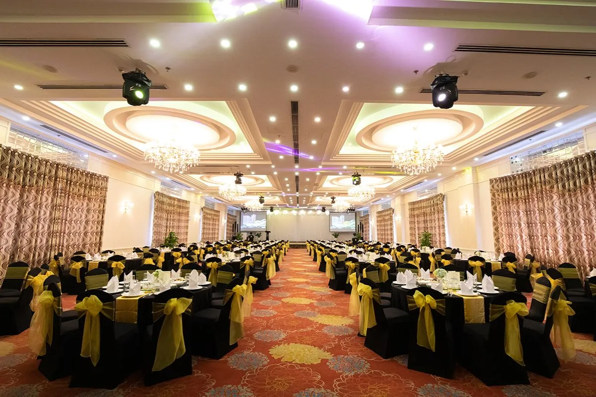 Grand Square với quy mô lớn, phù hợp cho tiệc cưới hoành tráng