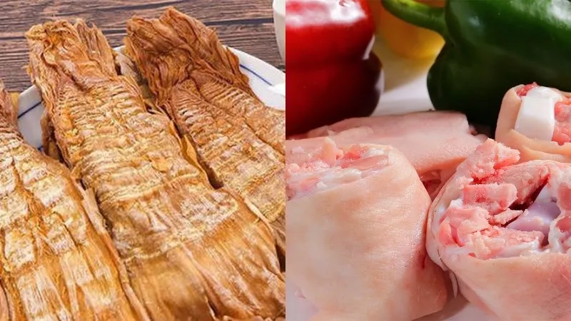 Nguyên liệu nấu canh măng khô móng giò heo gồm măng khô, giò heo, sườn, hành