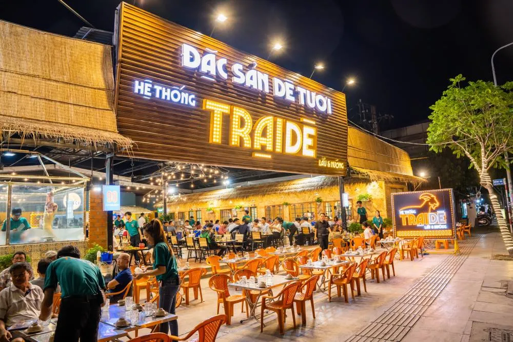 Không gian mang đậm phong cách đồng quê của nhà hàng Trại Dê