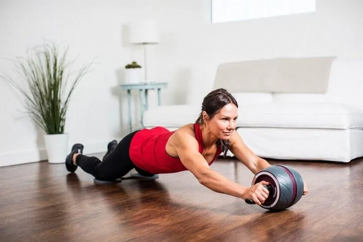 Con lăn tập cơ bụng có thiết kế dành riêng cho quá trình luyện tập cơ bụng