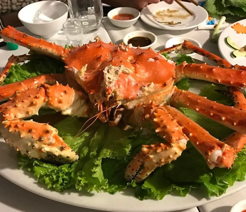 Nhà hàng 4U chuyên hải sản nhập khẩu cao cấp