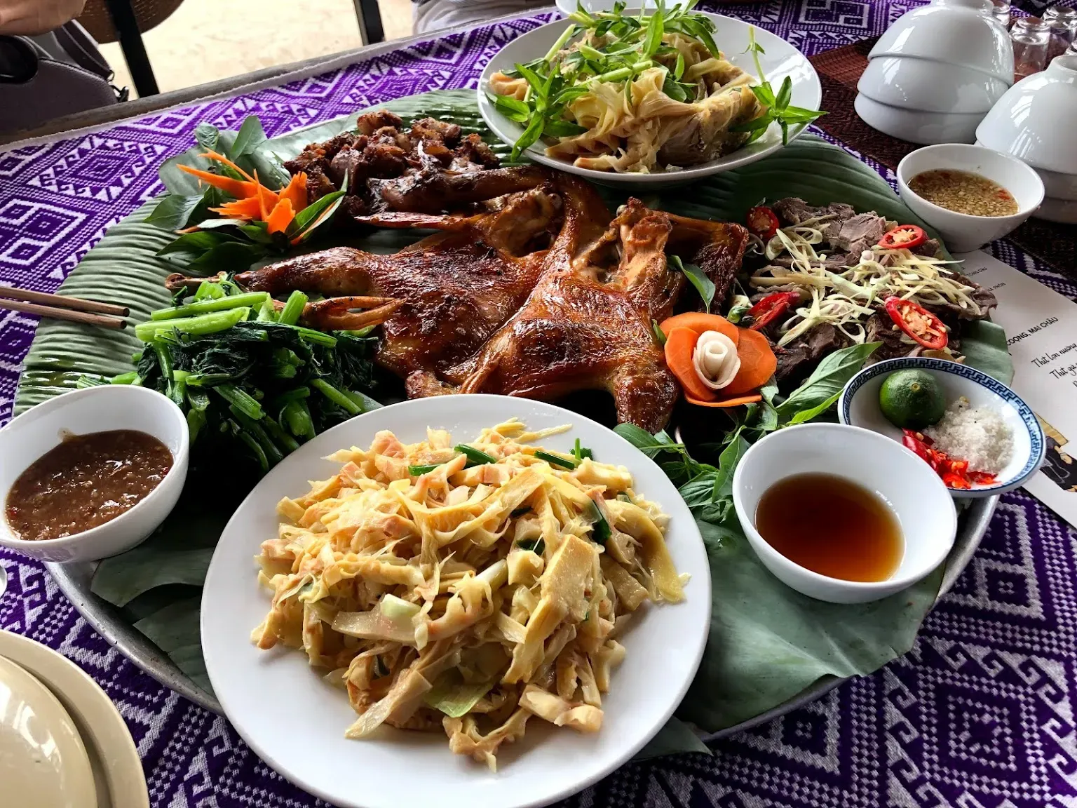 Menu đồ ăn của quán đa dạng vô cùng