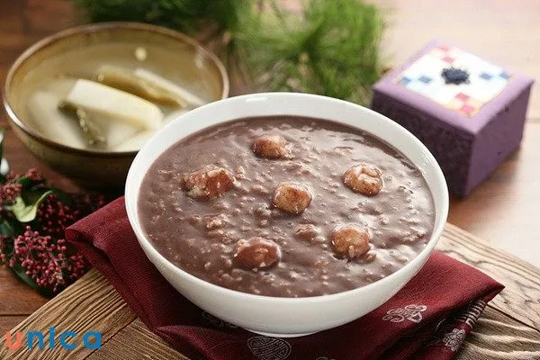 Sự kết hợp giữa đậu đỏ và trứng gà tạo nên món ăn đại bổ