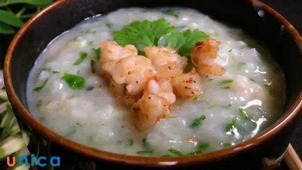 Cháo tôm rau chùm ngây giúp xương chắc khỏe và tiêu hóa tốt