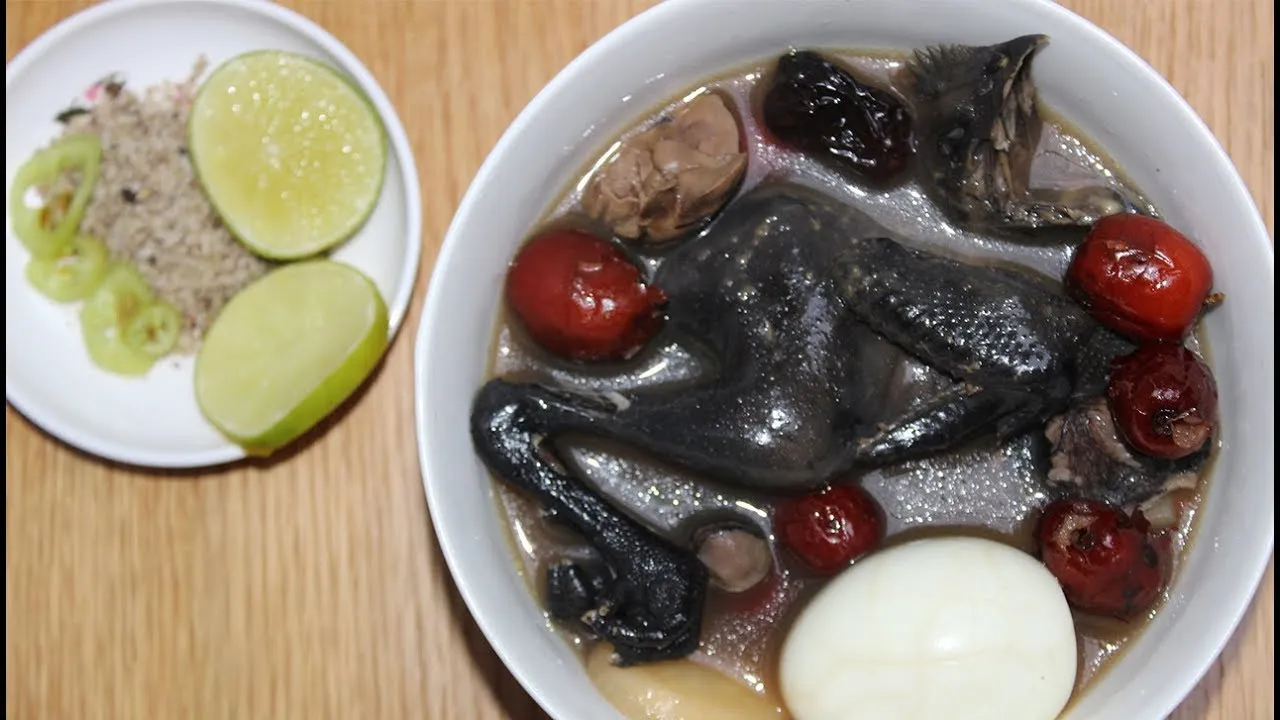 Hướng dẫn cách nấu lẩu gà thuốc bắc thơm ngon tại gian bếp gia đình