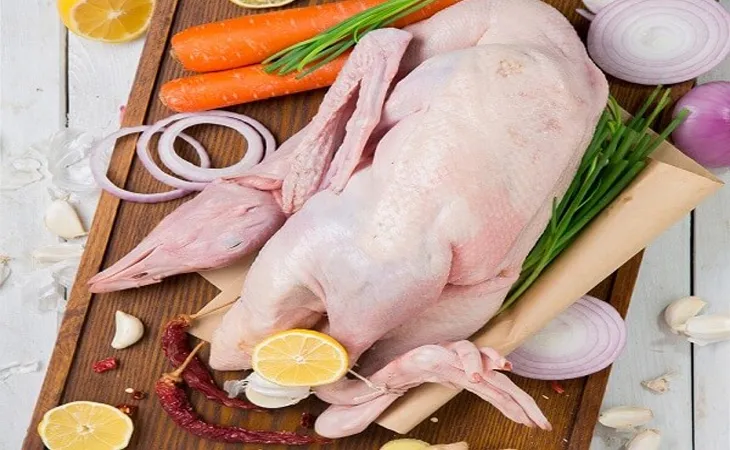 Các nguyên liệu cần thiết chuẩn bị cho cách nấu lẩu vịt ngon đơn giản