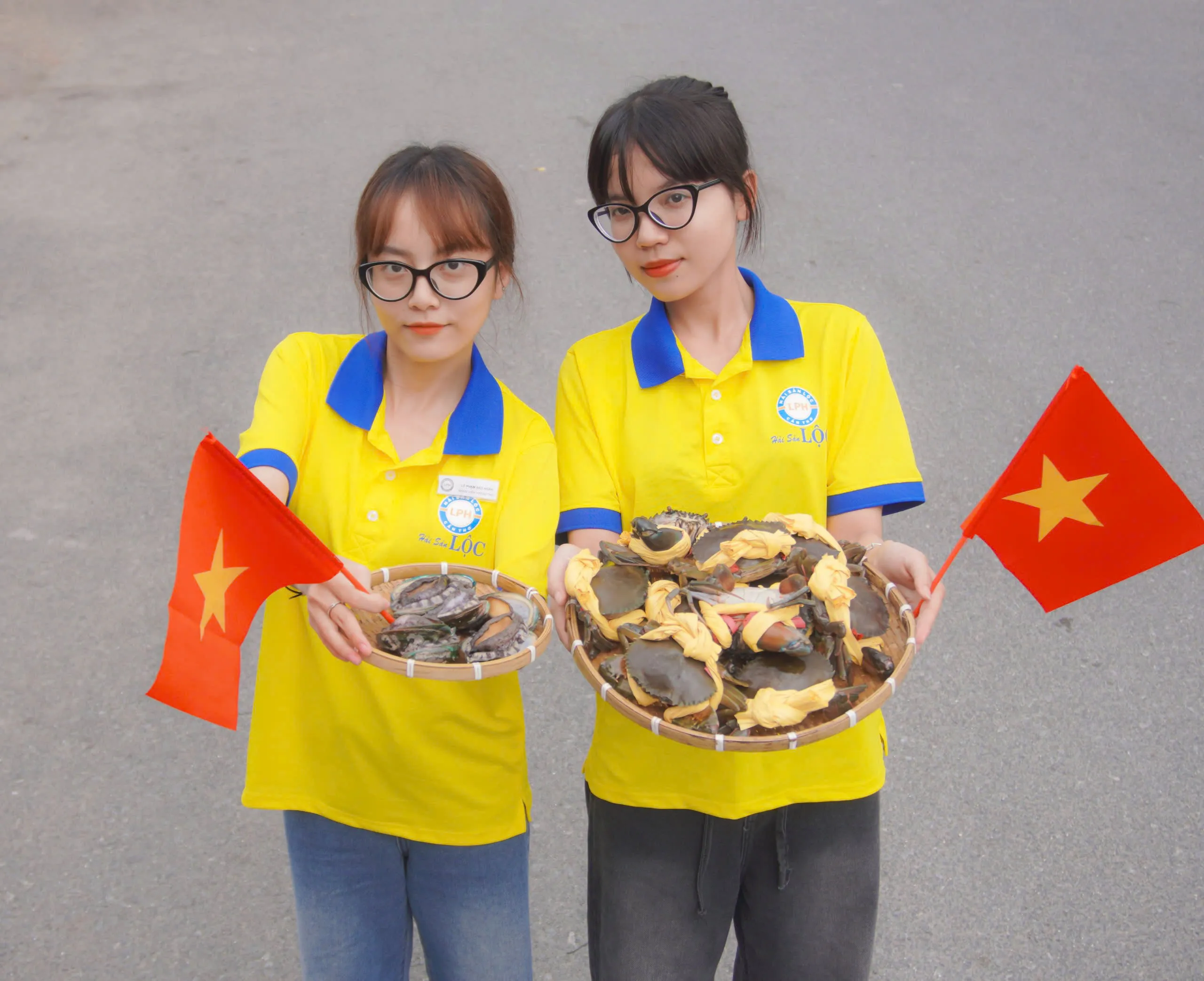 Hải Sản Lộc – Vựa hải sản Cần Thơ uy tín với hơn 200 loại hải sản tươi sống, phục vụ gia đình và nhà hàng