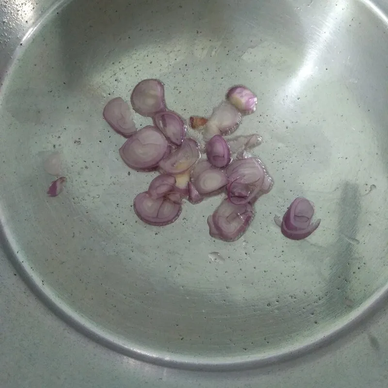 Phi hành và xào thịt băm