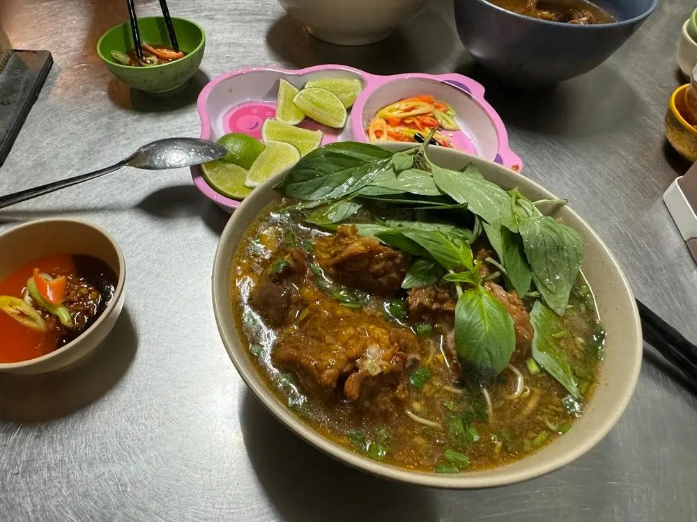 Hủ tiếu Gia Bảo với món ăn đậm hương vị truyền thống