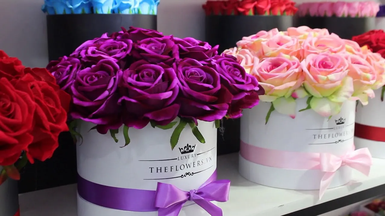 Bộ dụng cụ làm hoa sáp chuyên nghiệp bao gồm khuôn và sáp paraffin chất lượng cao