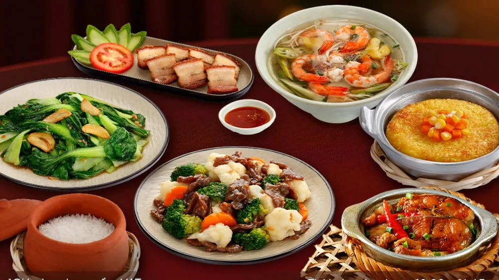 Điểm đặc biệt của Cơm Niêu Thiên Lý là cơm niêu giòn bên ngoài, thơm dẻo bên trong