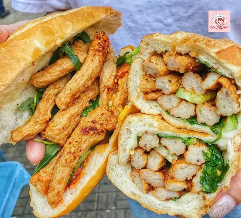 Bánh mì chả cá Vũng Tàu thơm ngon