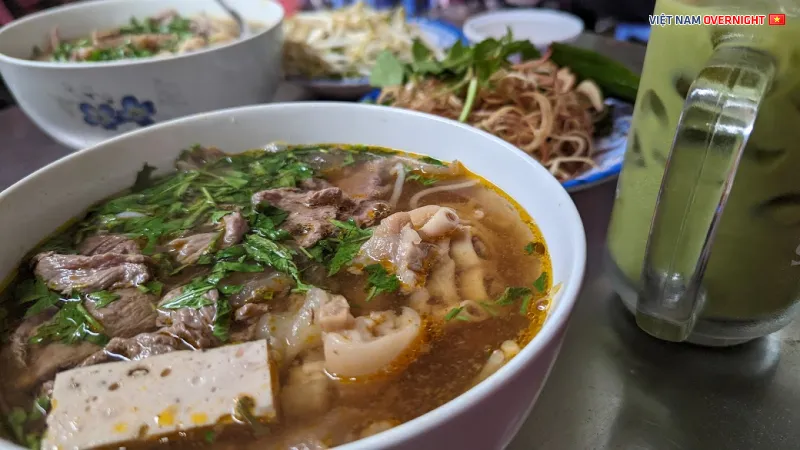 Bún Bò Lam Sơn lâu đời