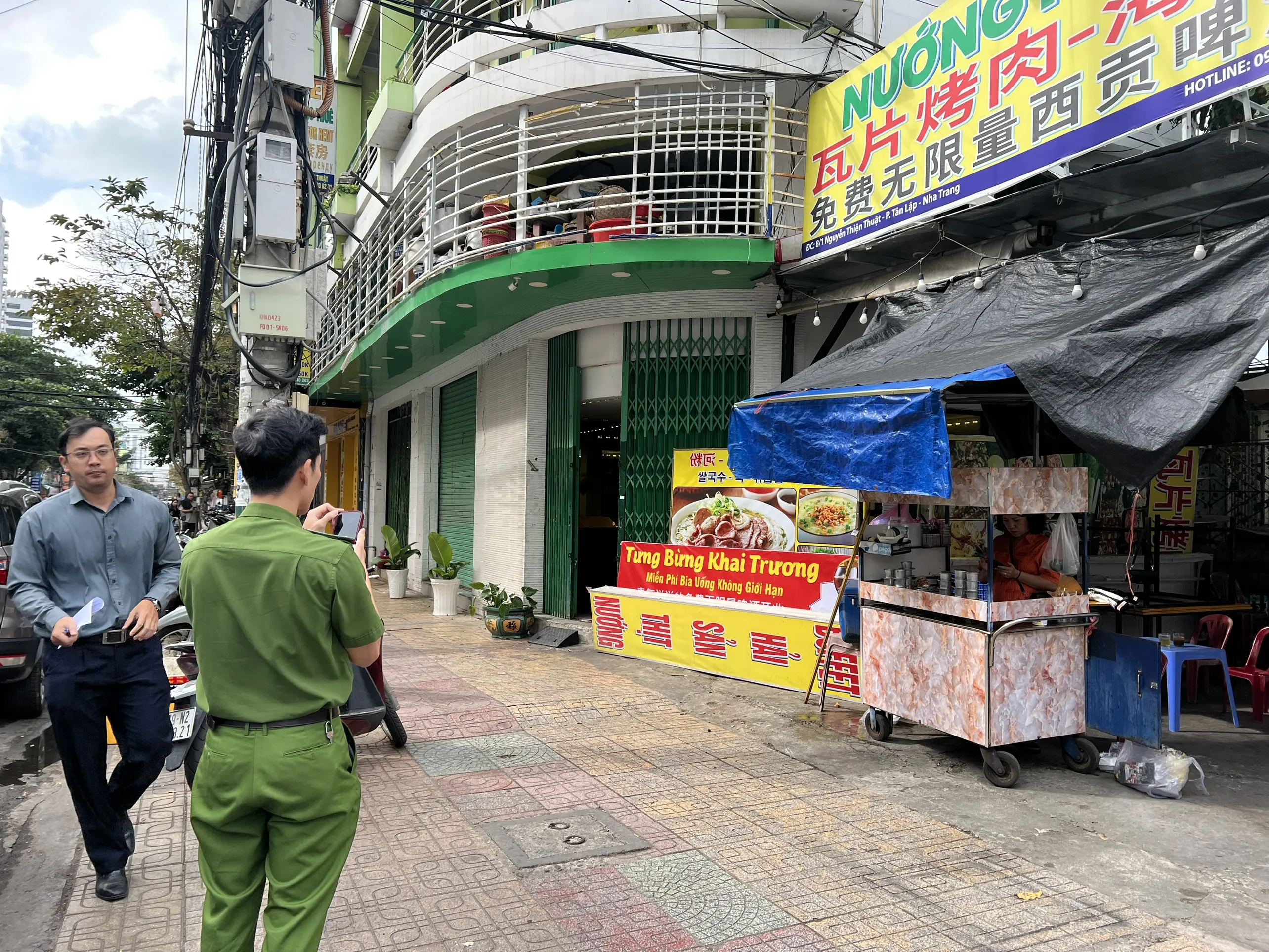 Công an phường Tân Tiến, TP. Nha Trang đến làm việc với nhà hàng A. sáng 5/2/2026