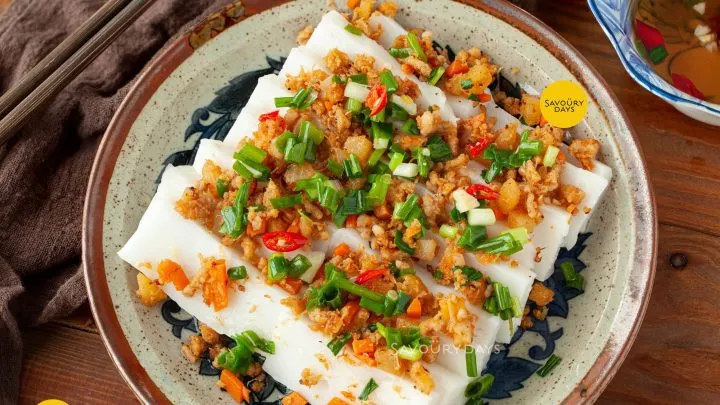 Bí quyết thực hiện cách nấu bột gạo không bị vón cục cho món ăn sánh mịn