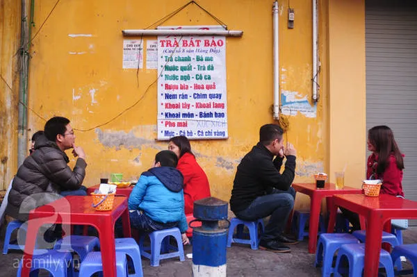 Khu ăn vặt đa dạng món ăn