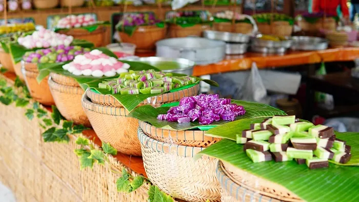 Sắc màu của các món bánh dân gian miền Tây Nam Bộ