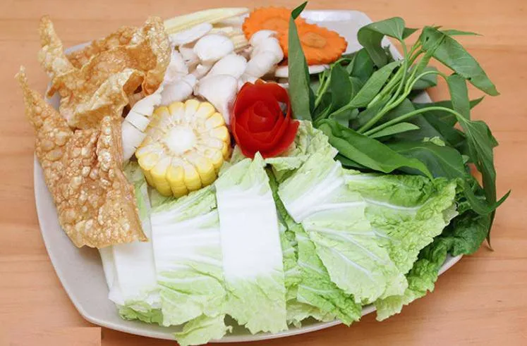 Nguyên liệu nấu lẩu bò thập cẩm đầy đủ dinh dưỡng