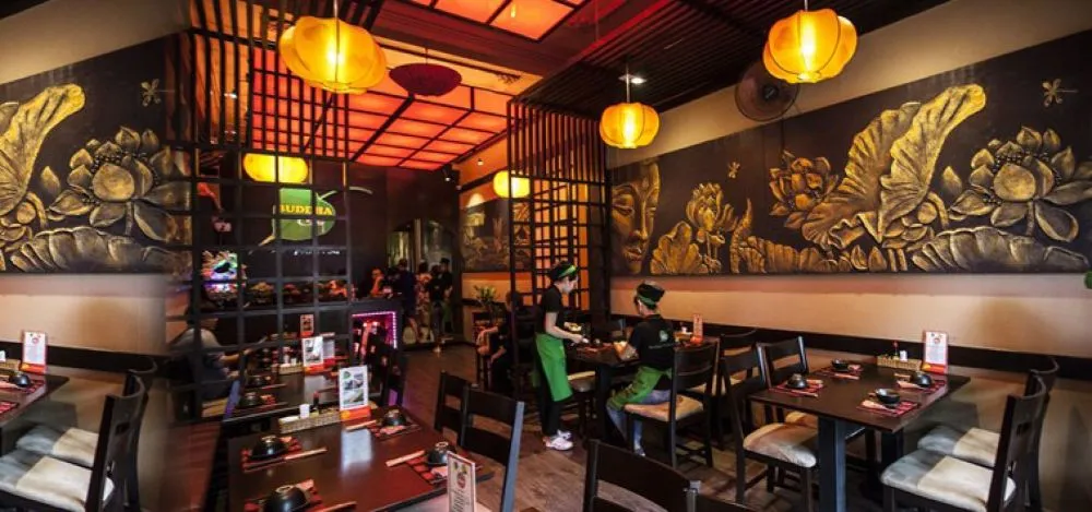 Buddha chay là quán chay nổi tiếng Quận 5 của cố ca sĩ Phi Nhung