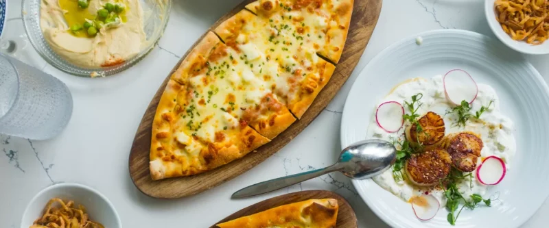 Hướng Dẫn Chi Tiết Cách Nấu Rượu Vang Nóng Chuẩn Vị Cho Mùa Lễ Hội