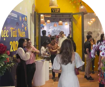 Không gian nhà hàng