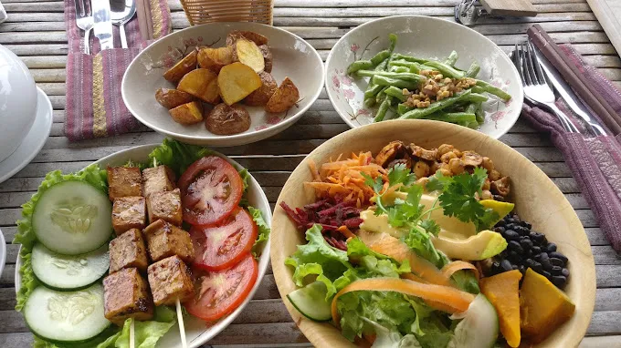 Món ăn bài trí bắt mắt thu hút thực khách quốc tế