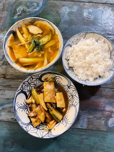 Món ăn được bài trí cầu kỳ thể hiện đẳng cấp nhà hàng