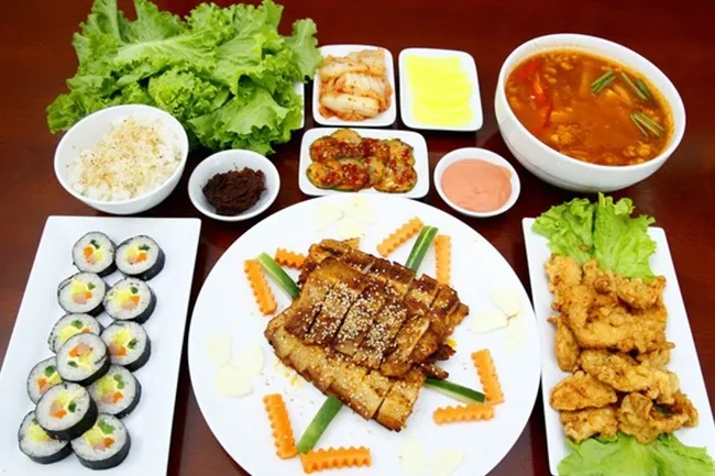 Thiên đường ỐC trên phố Lê Thanh Nghị