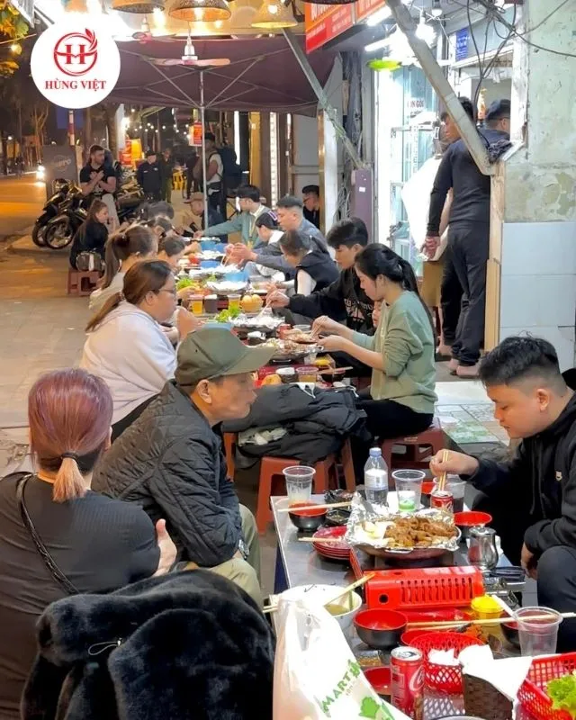 Không gian quán nướng buffet tầm trung