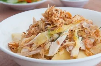 Xôi gà bà Vui thơm ngon, mềm dẻo