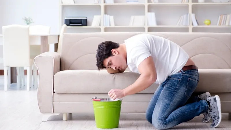 Kích thích nôn là biện pháp sơ cứu quan trọng để loại bỏ độc tố