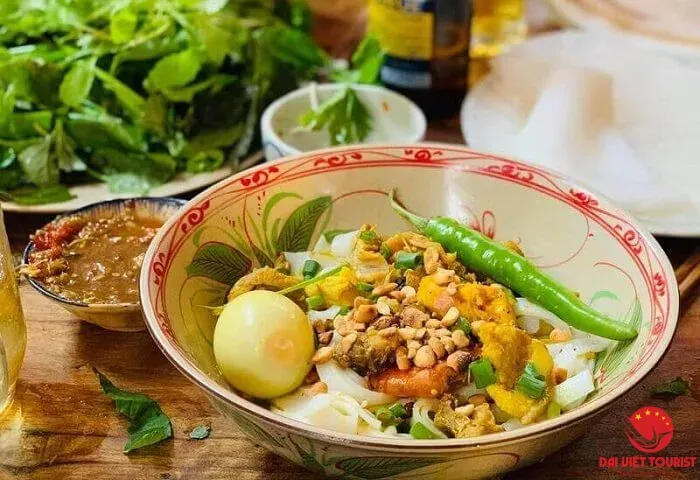 Đặc sản Đà Nẵng luôn là lựa chọn tuyệt vời cho bữa tối sau khi rời khỏi Bà Nà