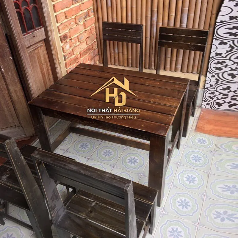 Bộ bàn ghế gỗ cao cấp 4 ghế