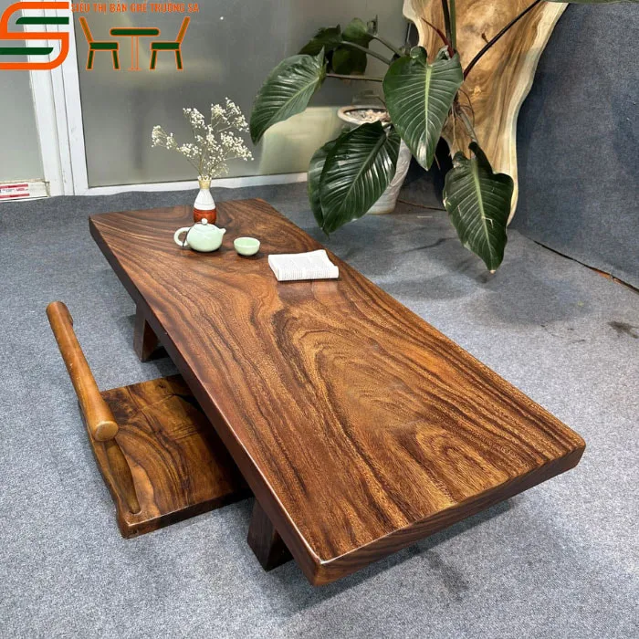 Bàn ăn thông thường