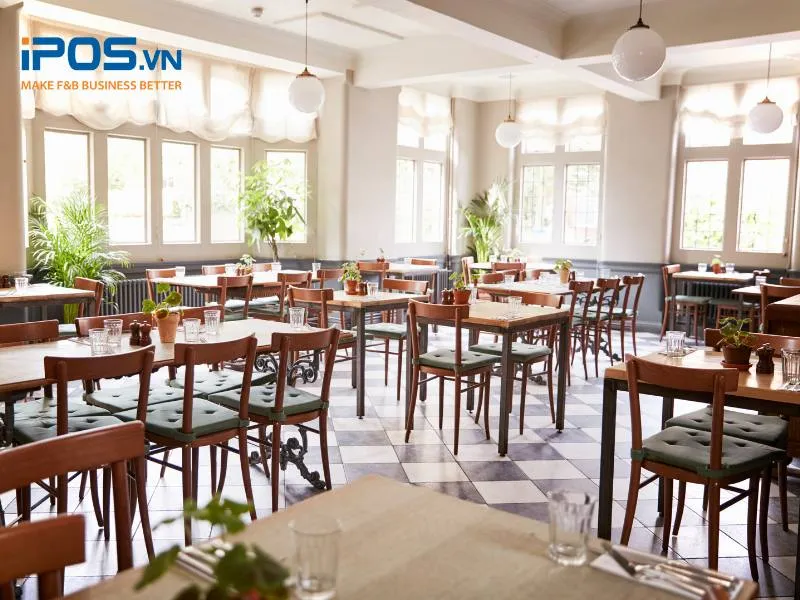 Tỷ lệ chi phí mặt bằng lý tưởng trong bảng dự toán kinh doanh năm 2026