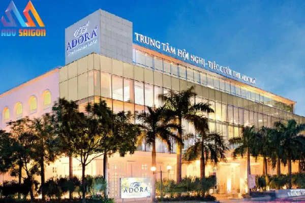 Bảng hiệu nhà hàng tiệc cưới led Phố Đôi 5