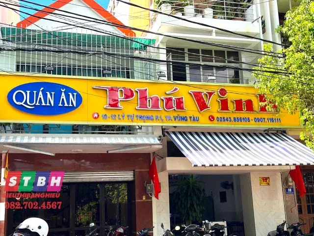 Bảng hiệu quán cơm đẹp bền giá hợp lý