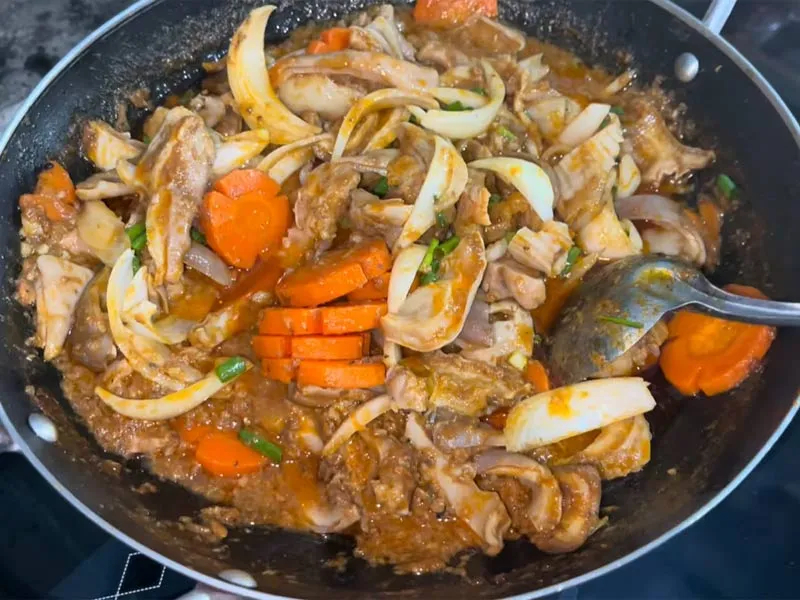 Bao tử nấu cá mòi