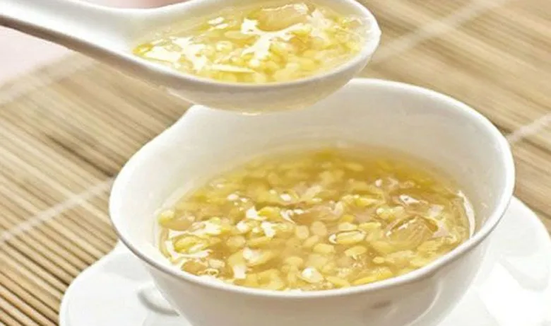 Bát chè nha đam đậu xanh thơm ngon