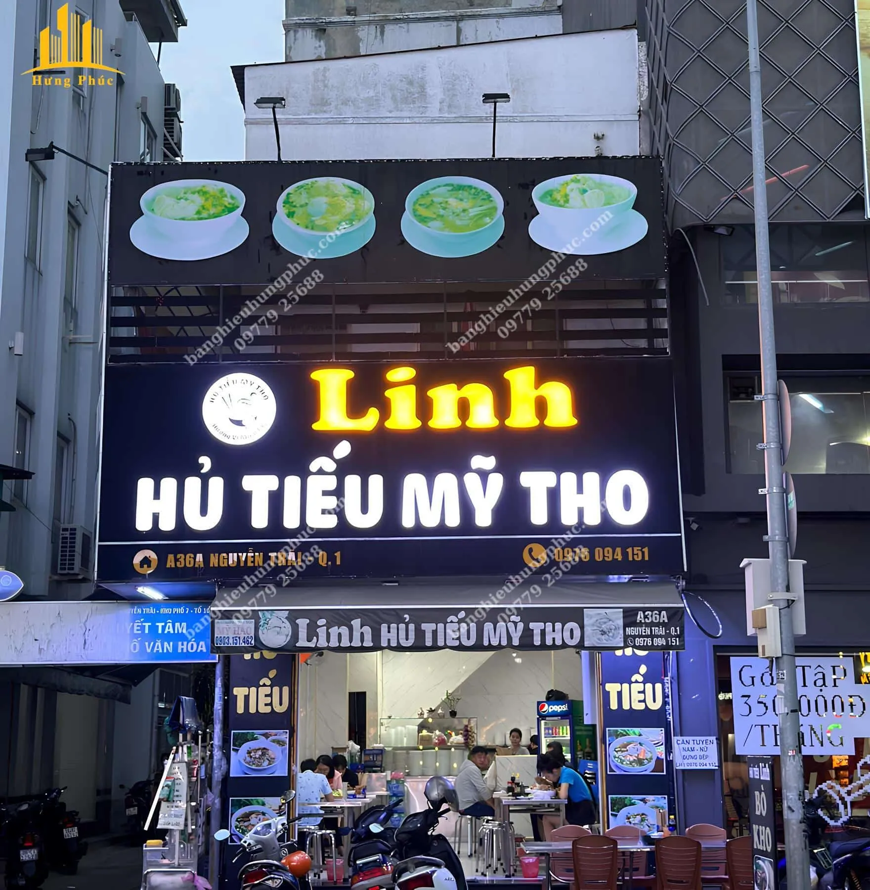 Biển hiệu quán hủ tiếu in bạt chữ mica sáng mặt